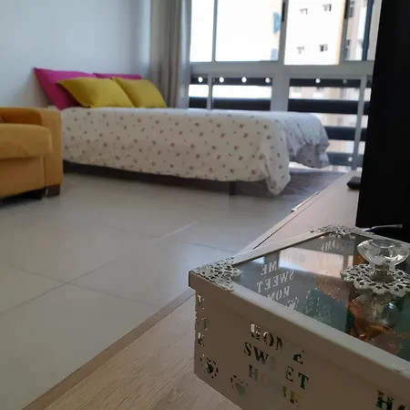 In Candelaria, With Wonderful Sea View And Pool Access - 1 Km F * Candelaria